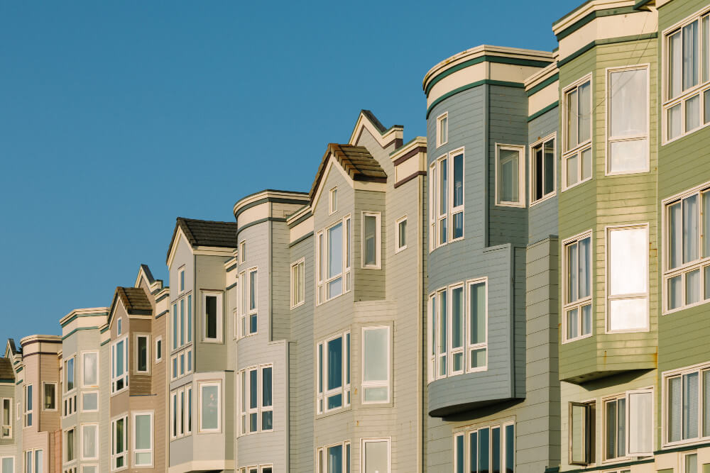 plexes next to eachother