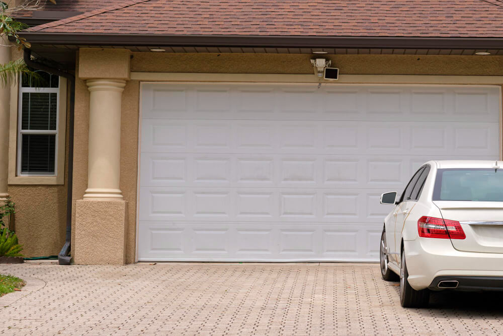 Pourquoi votre porte de garage pourrait avoir besoin d’une mise à niveau
