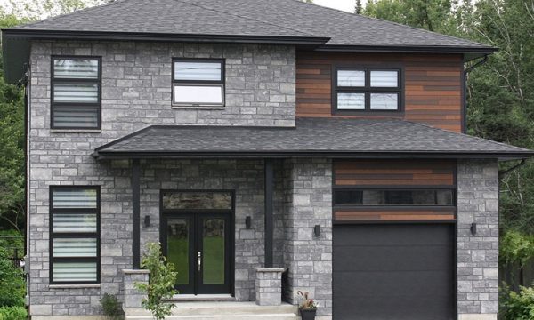 Portes de garage au Québec : style, efficacité et design moderne